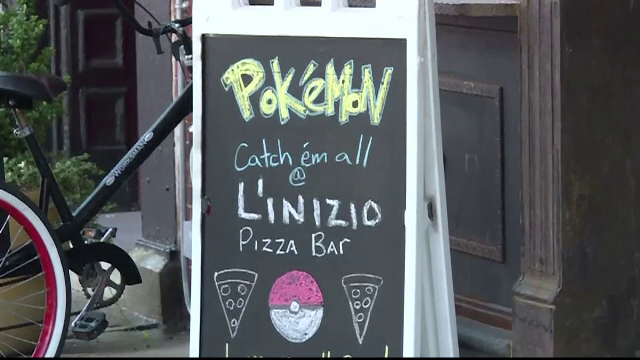 Patronul unei pizzerii si-a crescut incasarile cu 75%, cu jocul Pokemon Go. Trucul gasit pentru a-si atrage sute de clienti