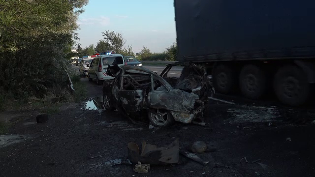 Un autoturism cu GPL a luat foc, în urma unui accident rutier. Starea victimelor