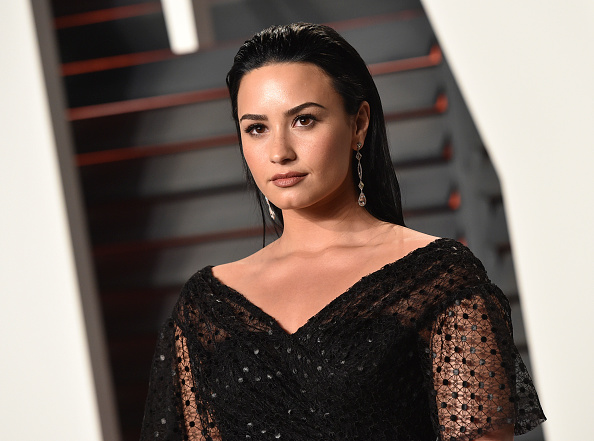 Demi Lovato, spitalizată. A fost găsită inconştientă în casă în urma unei ”supradoze”