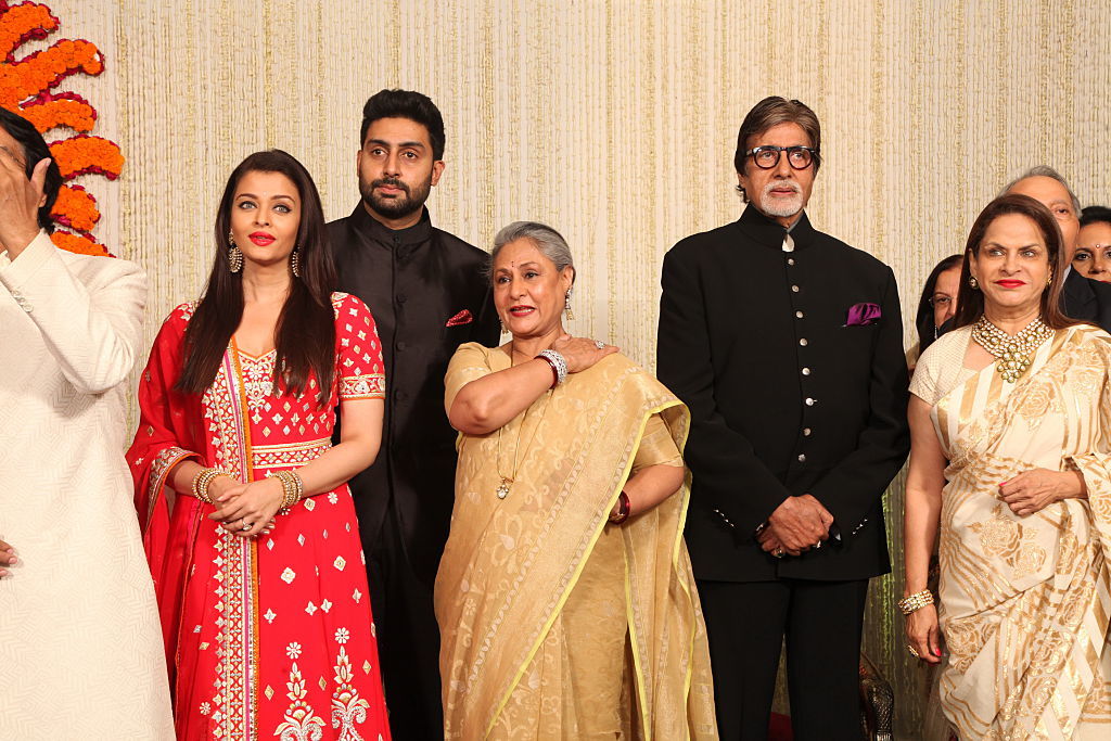 Actrița Aishwarya Rai Bachchan, diagnosticată cu Covid-19, spitalizată de urgență. Soțul ei este și el internat - Imaginea 6