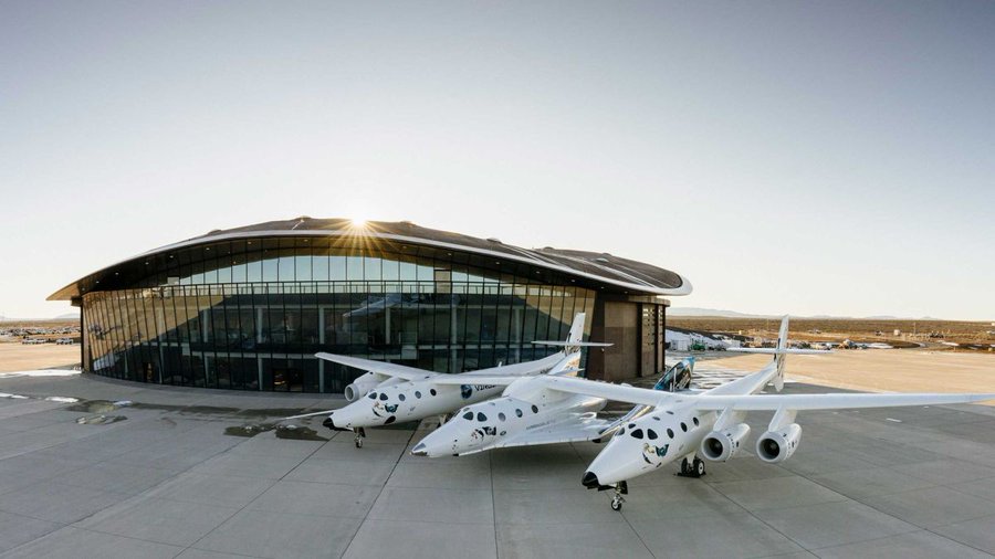 VIDEO. Naveta SpaceShipTwo a atins o altitudine de circa 86 de km și a aterizat cu bine înapoi Pământ