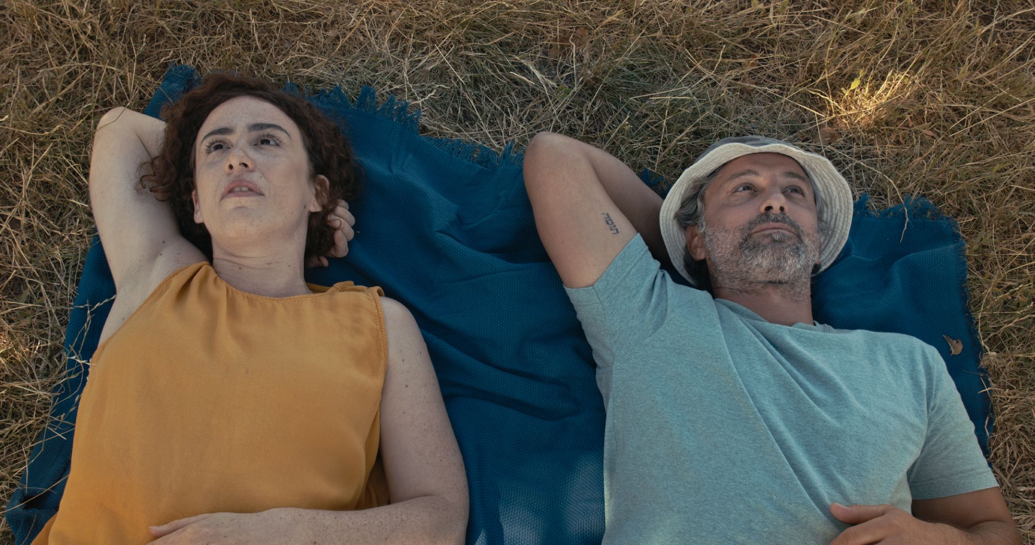 Scurtmetrajul românesc „Prin oraş circulă scurte poveşti de dragoste”, premiat la Cannes