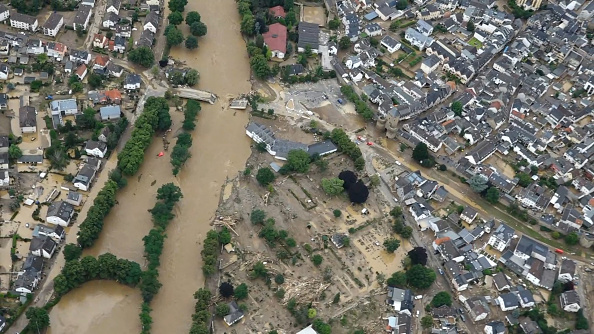 Analiză AFP: De ce inundaţiile din Europa sunt atât de devastatoare? „Pământul devine din ce în ce mai cald” - Imaginea 15
