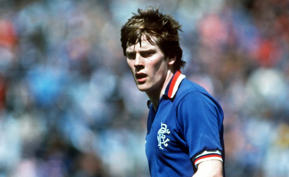 Doliu în fotbalul britanic. A murit Ally Dawson, fostul fundaș al naționalei Scoției