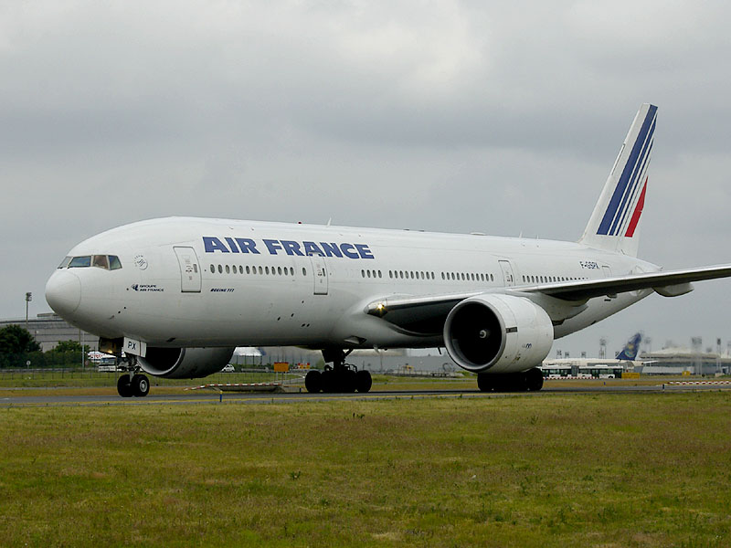 Avion Air France care venea spre Bucuresti, intors din drum. Compania franceza: Decizia, luata din motive de securitate