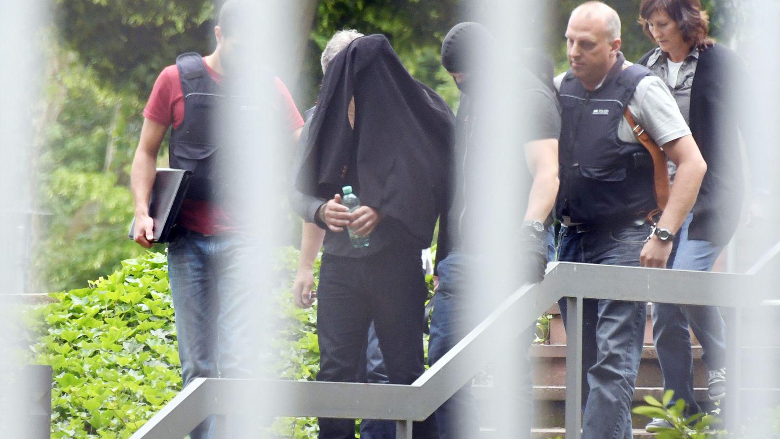 Celula ISIS ascunsa in inima Europei. Dezvaluirile cutremuratoare pe care un jihadist le-a facut in Franta