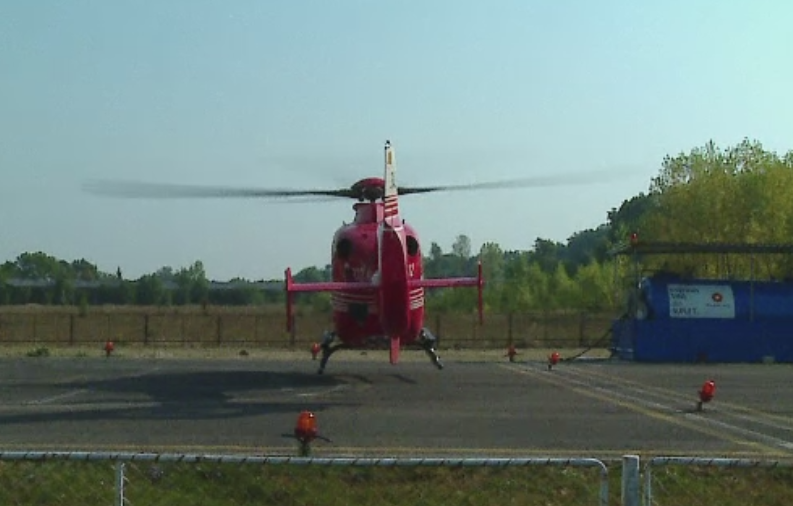 O persoana s-ar fi inecat in Dunare, in Tulcea. Un elicopter SMURD si trei ambarcatiuni participa la misiunea de cautare