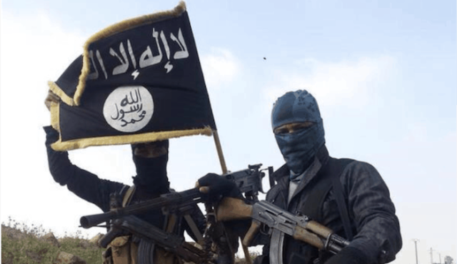 Veteran ISIS, incendiat de propriii membri, fiind acuzat de uciderea liderului al-Baghdadi