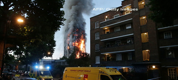 Incendiu violent la Londra. Turn cu 27 de etaje cuprins de flacari: 12 morti, 74 de raniti - 20 in stare critica - Imaginea 4