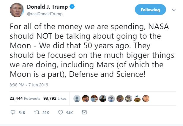 Donald Trump a atacat NASA și a șocat din nou: ”Luna este o parte din Marte” - Imaginea 2