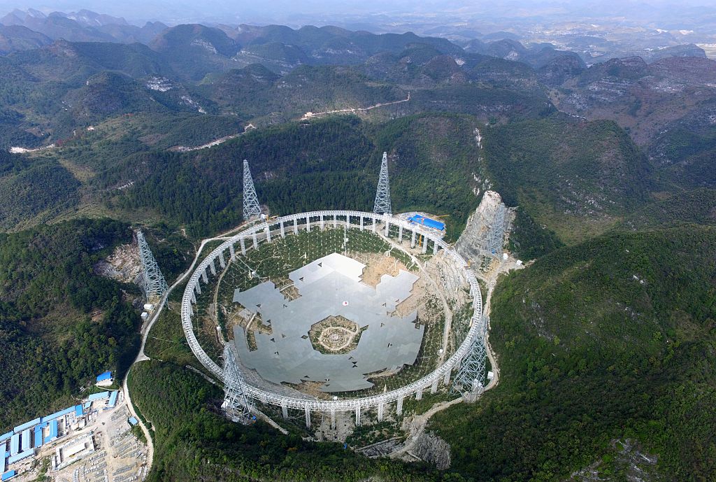 Cel mai mare telescop radio construit vreodată va începe să cerceteze Universul. GALERIE FOTO inedită - Imaginea 1