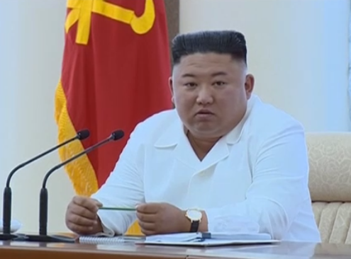 Kim Jong Un a apărut din nou în public, păstrând distanța socială. Cum a fost surprins liderul nord-coreean