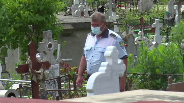 Județul unde masca de protecție a devenit obligatorie în cimitire