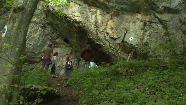 O nouă peșteră inedită pentru turiștii care ajung în Polovragi: ”Ajută turismul din zonă”