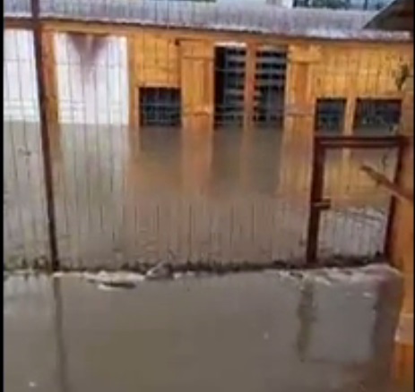 În mai multe zone din țară a fost potop. Urmează un nou val de caniculă