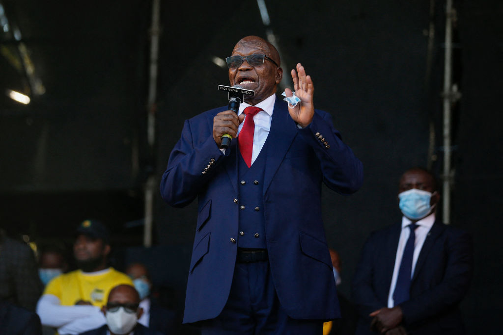 Fostul președinte al Africii de Sud, Jacob Zuma, a fost condamnat la închisoare