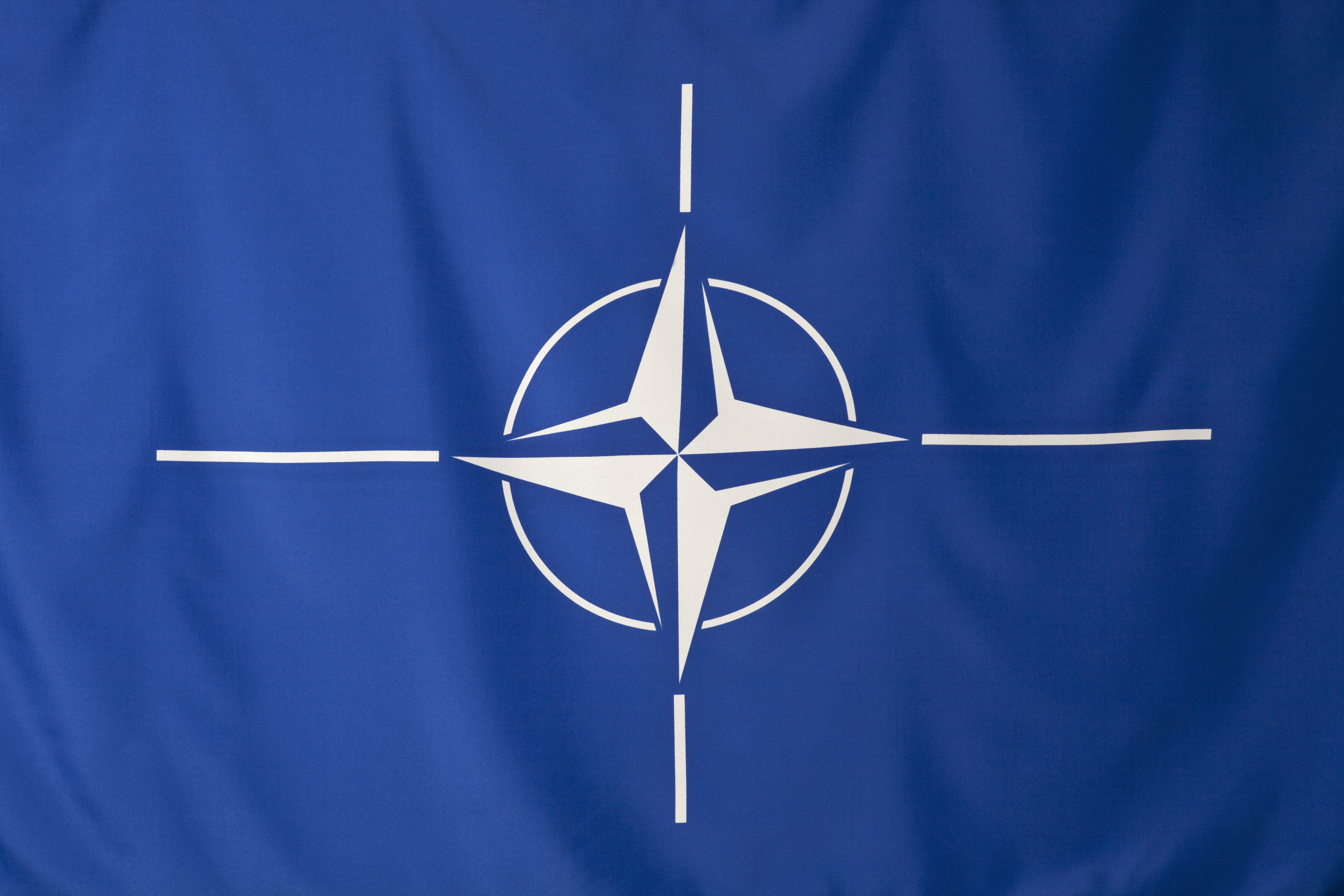 Reacția NATO privind avionul care a survolat spațiul aerian al României și al altor 6 state