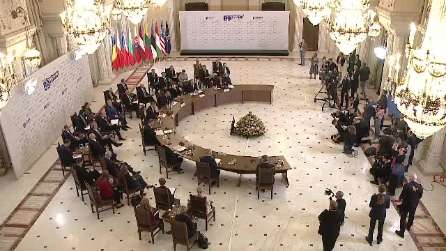 Declaraţie comună la Summit: NATO trebuie să tragă concluziile necesare în ceea ce priveşte relaţia sa cu Rusia