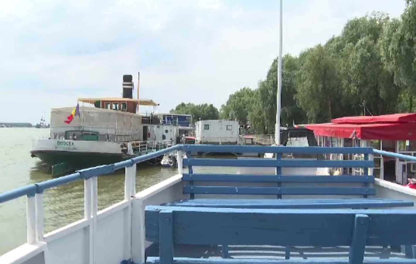 Plimbările cu vaporașele pe Dunăre s-au oprit, la Brăila. Timonierii și căpitanii și-au dat demisia