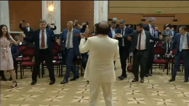 Zeci de parlamentari români, în vizită la Chișinău, în semn de susținere a aderării Republicii Moldova la UE