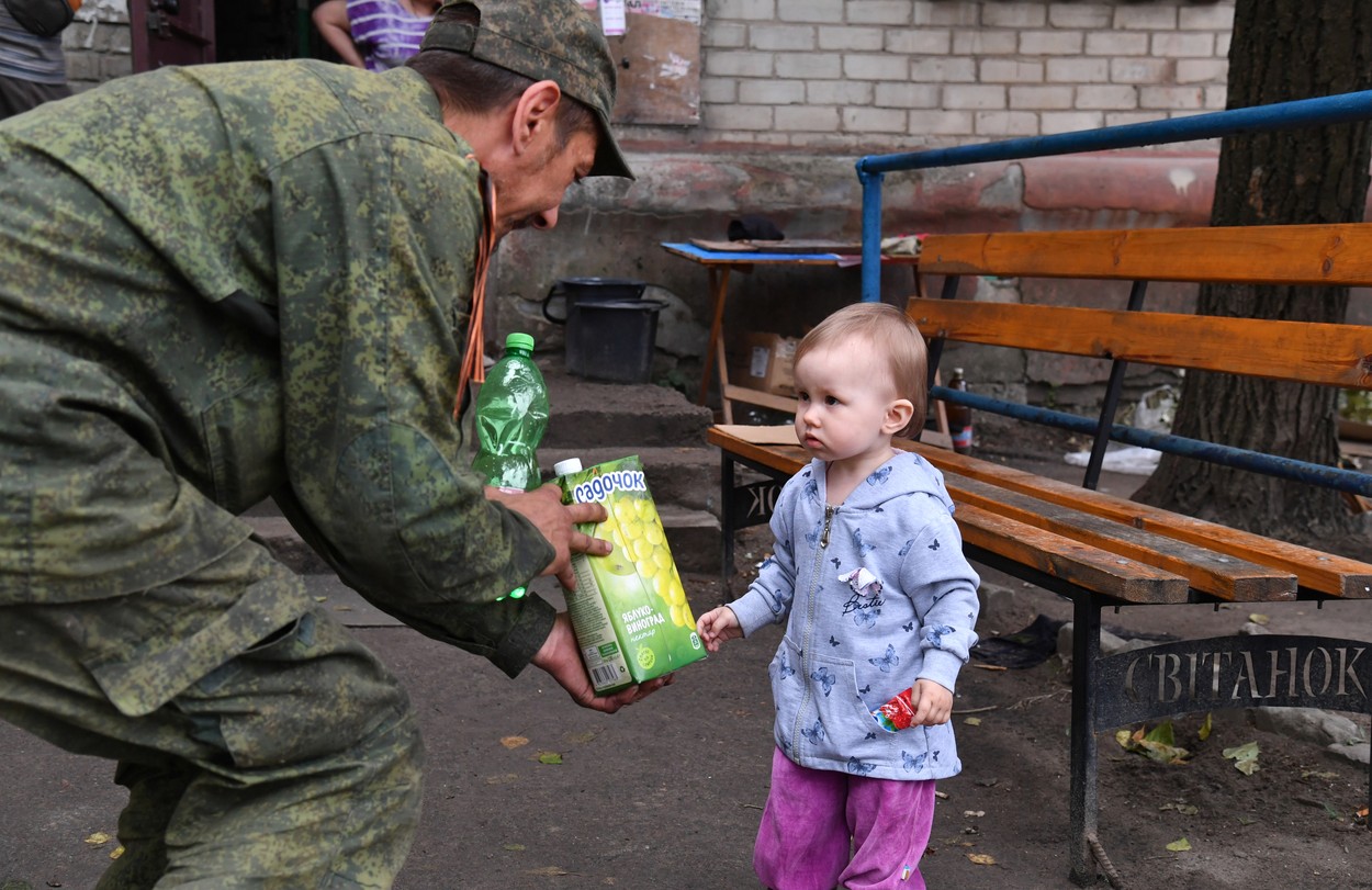 Imagini dramatice. Cum arată cea mai fierbinte zonă a războiului din Ucraina GALERIE FOTO