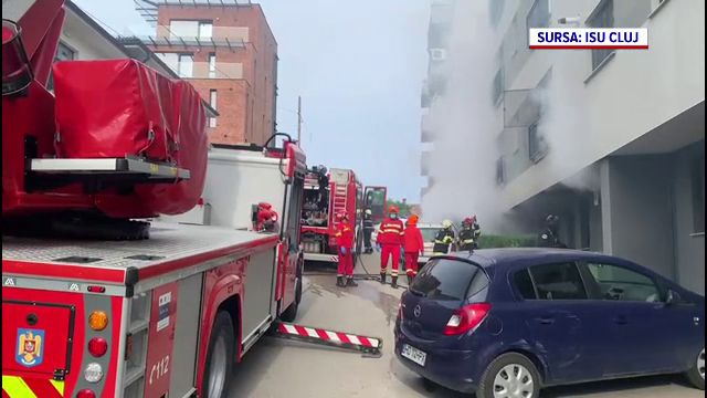 Un individ din Cluj-Napoca a dat foc apartamentului în care stătea, după o ceartă aprinsă cu iubita