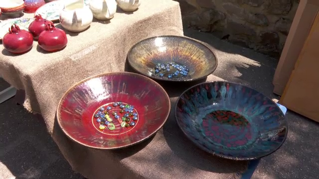 Târgul de ceramică „Cucuteni 5000”. Meșteri din România, Ucraina și Republica Moldova și-au expus lucrările la Iași