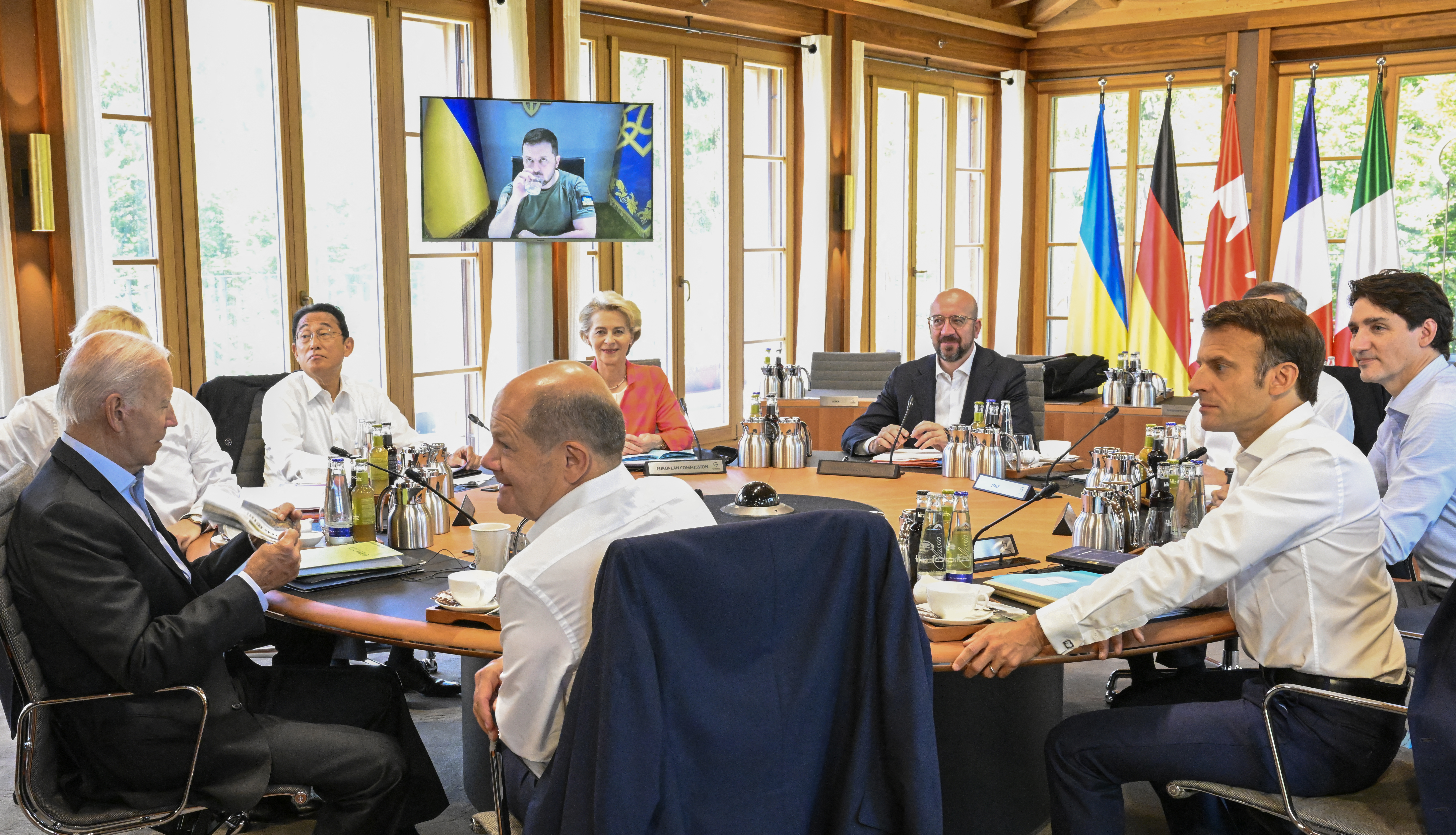 Liderii G7, rugați de Zelenski să nu lase conflictul din Ucraina să se prelungească peste iarnă