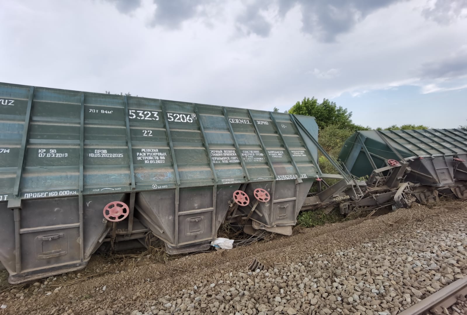 Tren cu vagoane ucrainene care au dus cereale în Portul Constanța, deraiat în Iași. Care a fost cauza GALERIE FOTO - Imaginea 5
