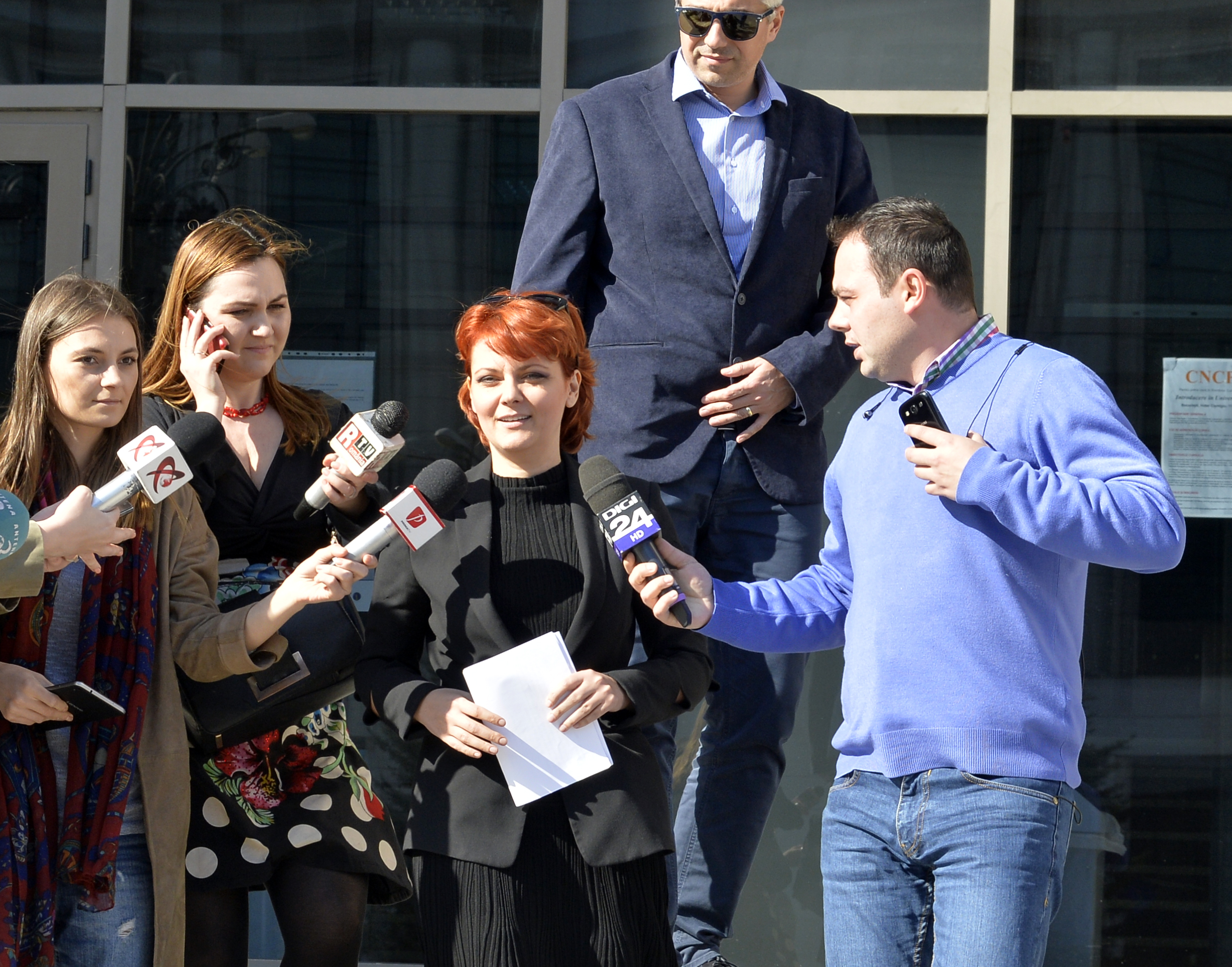 Olguta Vasilescu a fost plasata in arest la domiciliu 30 de zile. Gestul 