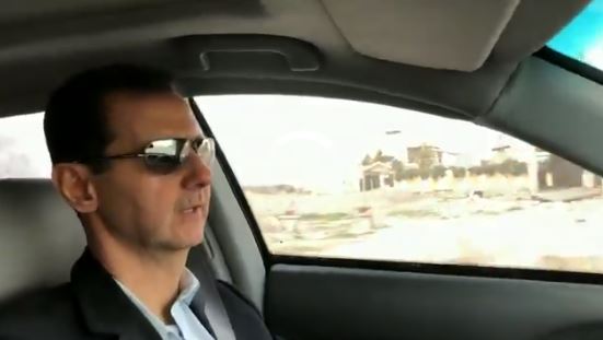 Bashar al-Assad se laudă cu ofensiva din Ghouta. Conduce prin teritoriul recâștigat