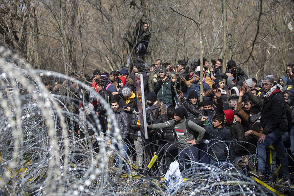 Erdogan ameninţă UE cu „milioane” de migranţi. Grecia solicită sprijin rapid - Imaginea 3
