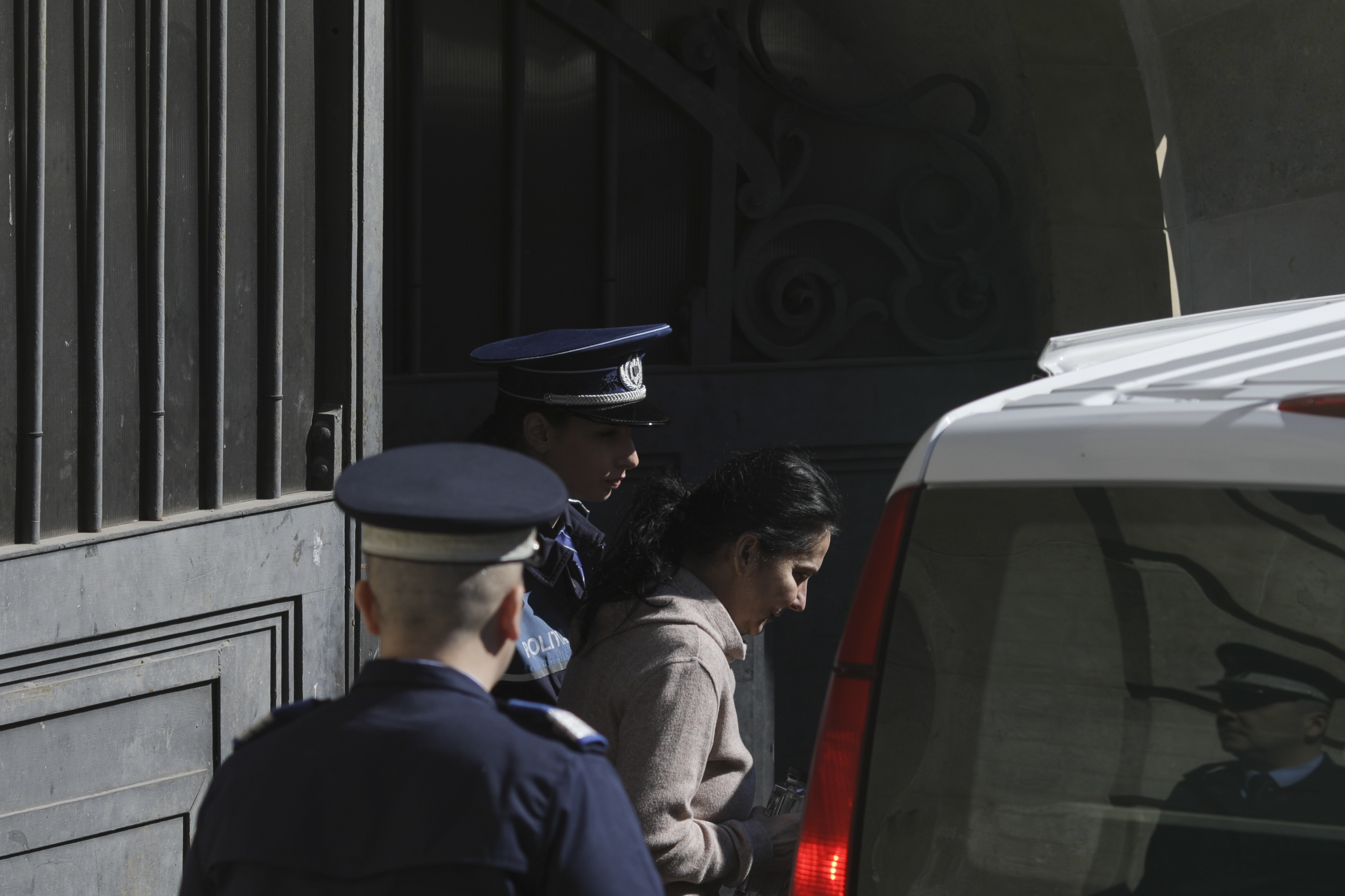 Sorina Pintea a fost eliberată din arest. Avocatul ei spune că va fi internată în spital