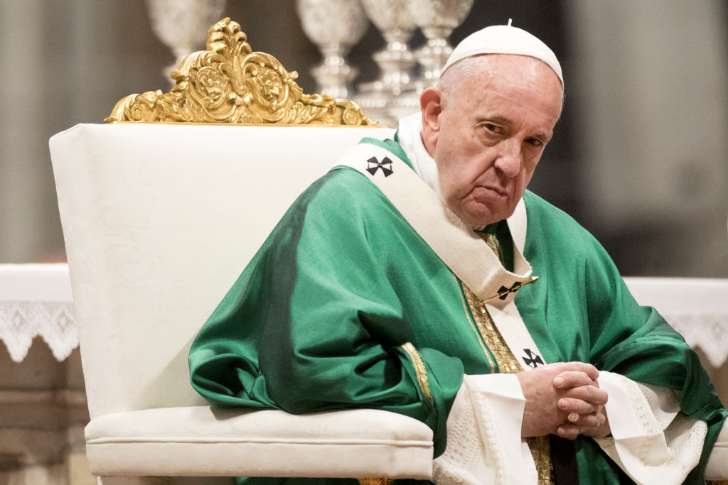 Papa Francisc și-a rostit rugăciunile prin transmisiune video, din cauza coronavirusului