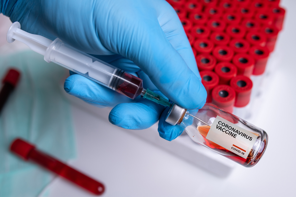 Austria şi Danemarca îşi unesc forţele cu Israelul pentru producerea unor vaccinuri pentru mutațiile coronavirusului