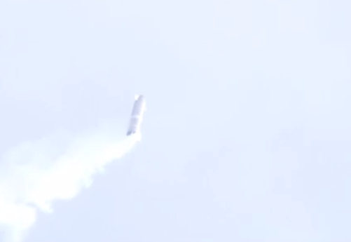 Un prototip al unei rachete SpaceX a explodat la sol la câteva minute după aterizare. VIDEO