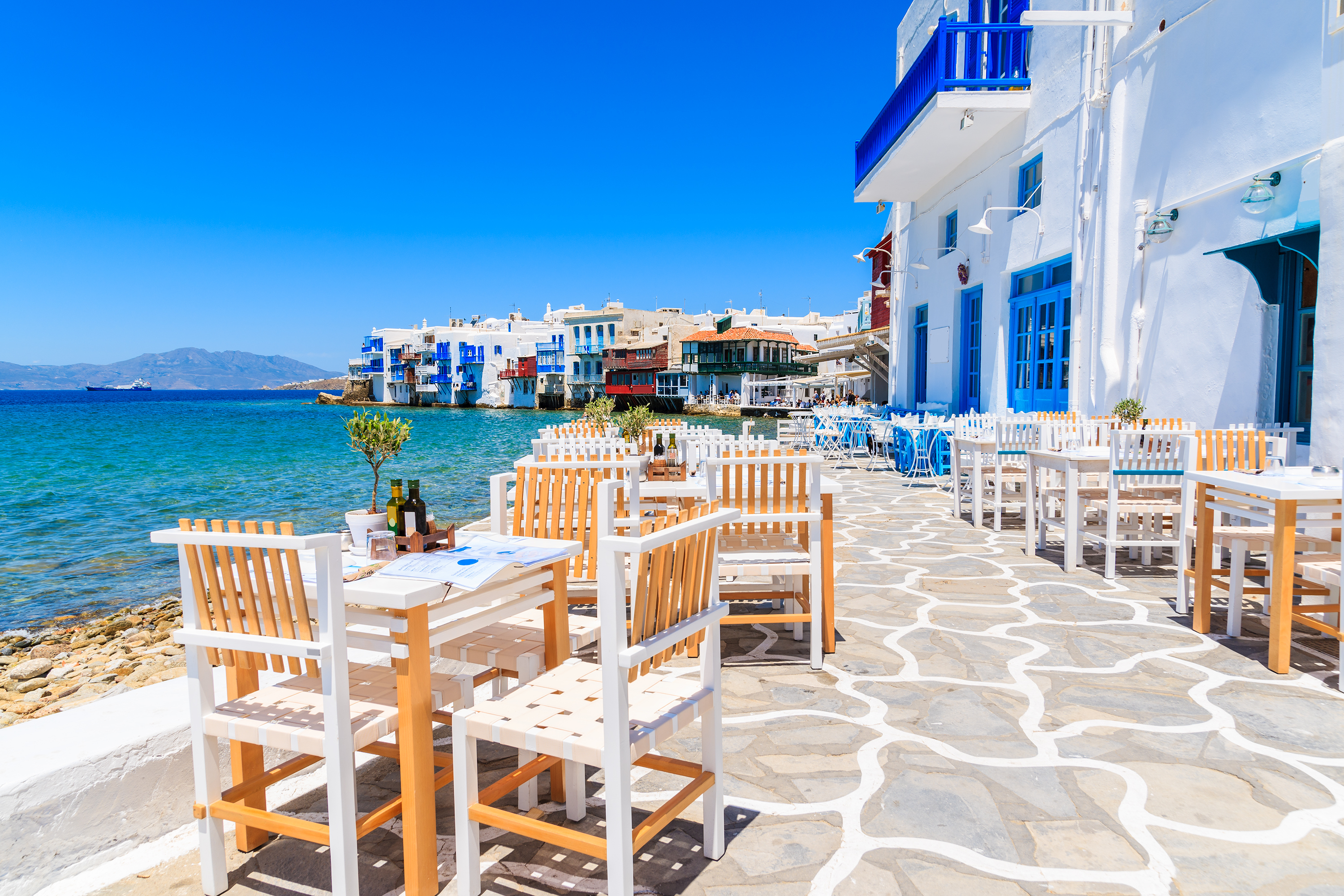 Ministrul grec al Turismului: Românii vor putea călători în Grecia de la mijlocul lunii aprilie