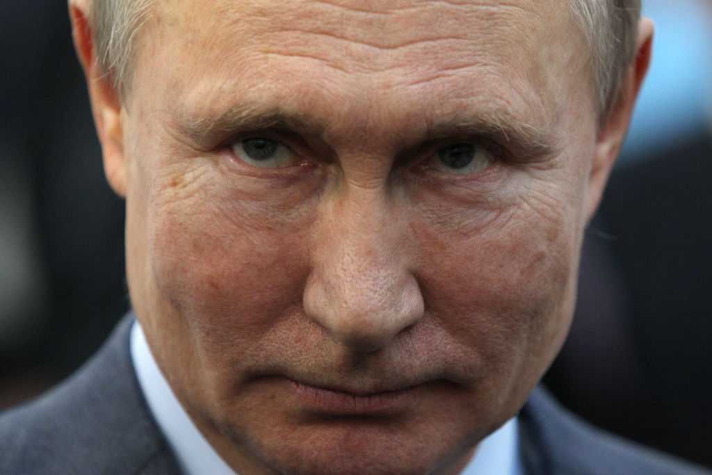 Analiză Newsweek: Vladimir Putin îi pregătește pe ruși pentru un război cu NATO