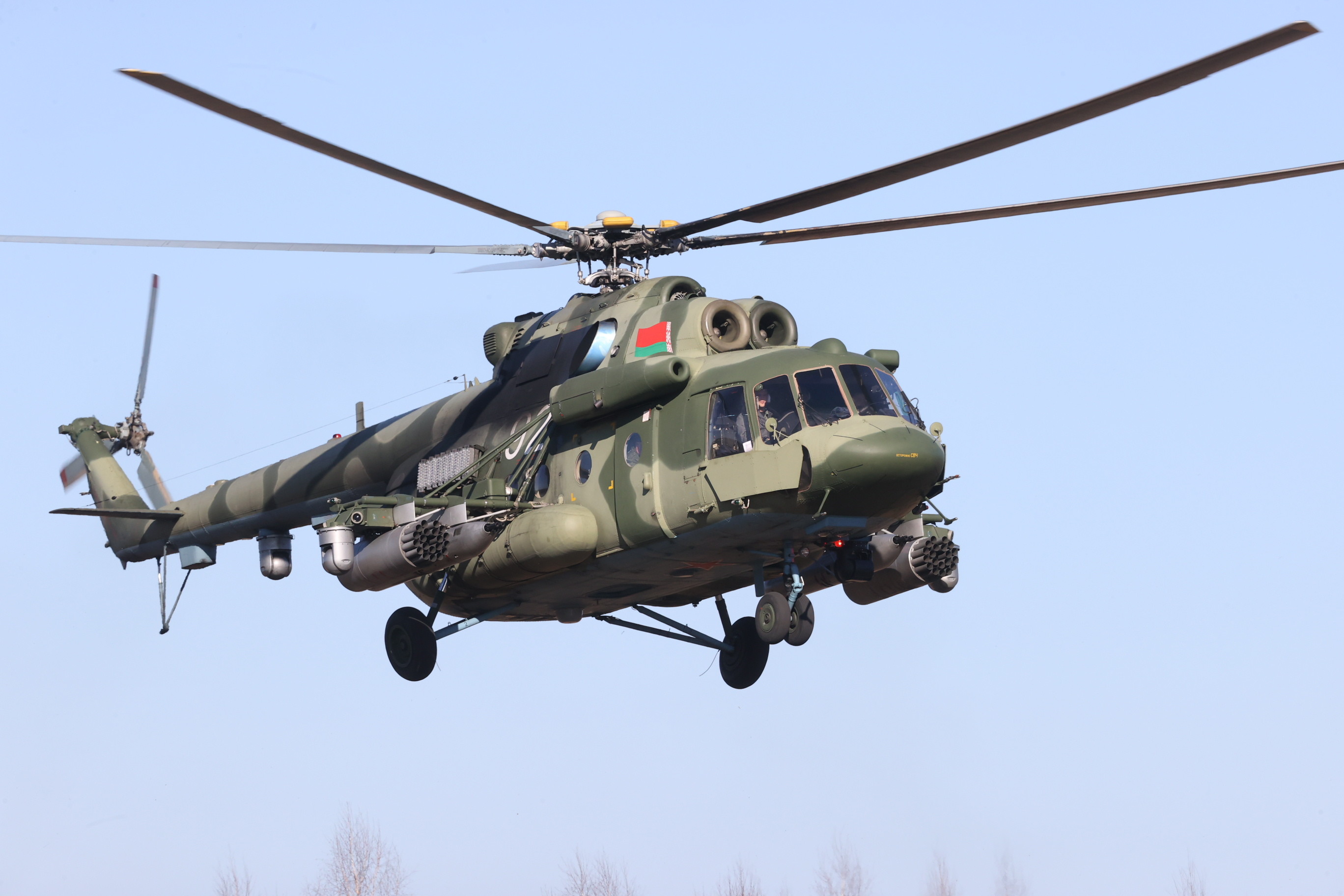 România a dat voie unor elicoptere pentru misiuni civile din Ucraina să intre în țară, în ciuda amenințărilor Rusiei