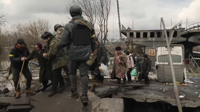 Rușii atacă maternități în Ucraina, în timp ce Putin devine din ce în ce mai frustrat. ”E o tragedie ce se întâmplă”