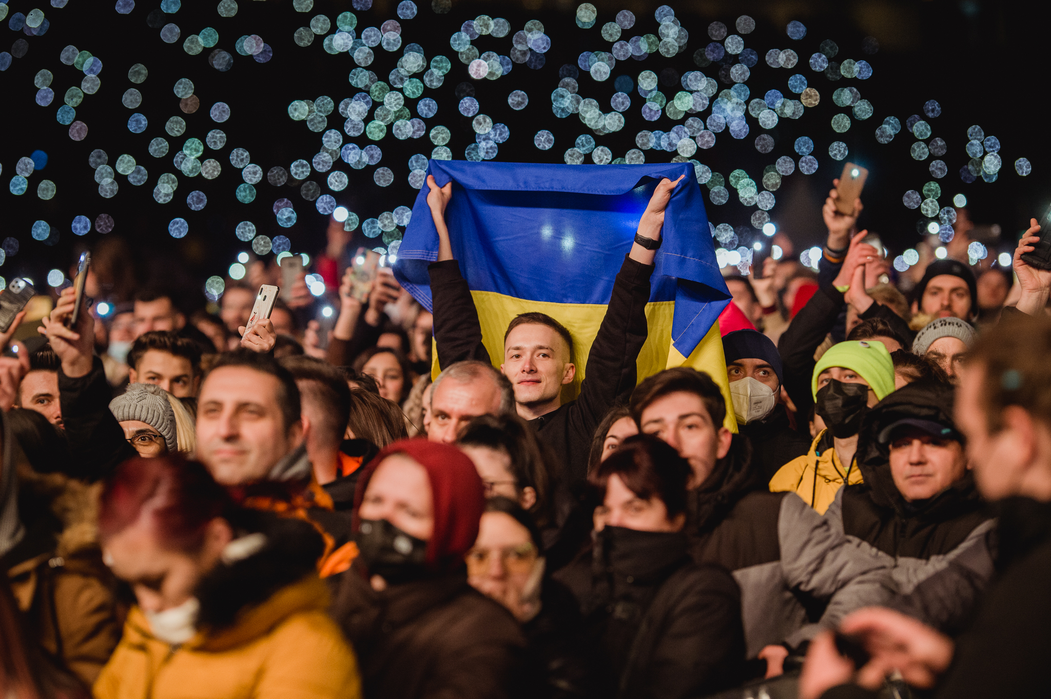Seară plină de emoții la concertul caritabil WE ARE ONE. 4,5 milioane de lei se vor duce către ucraineni