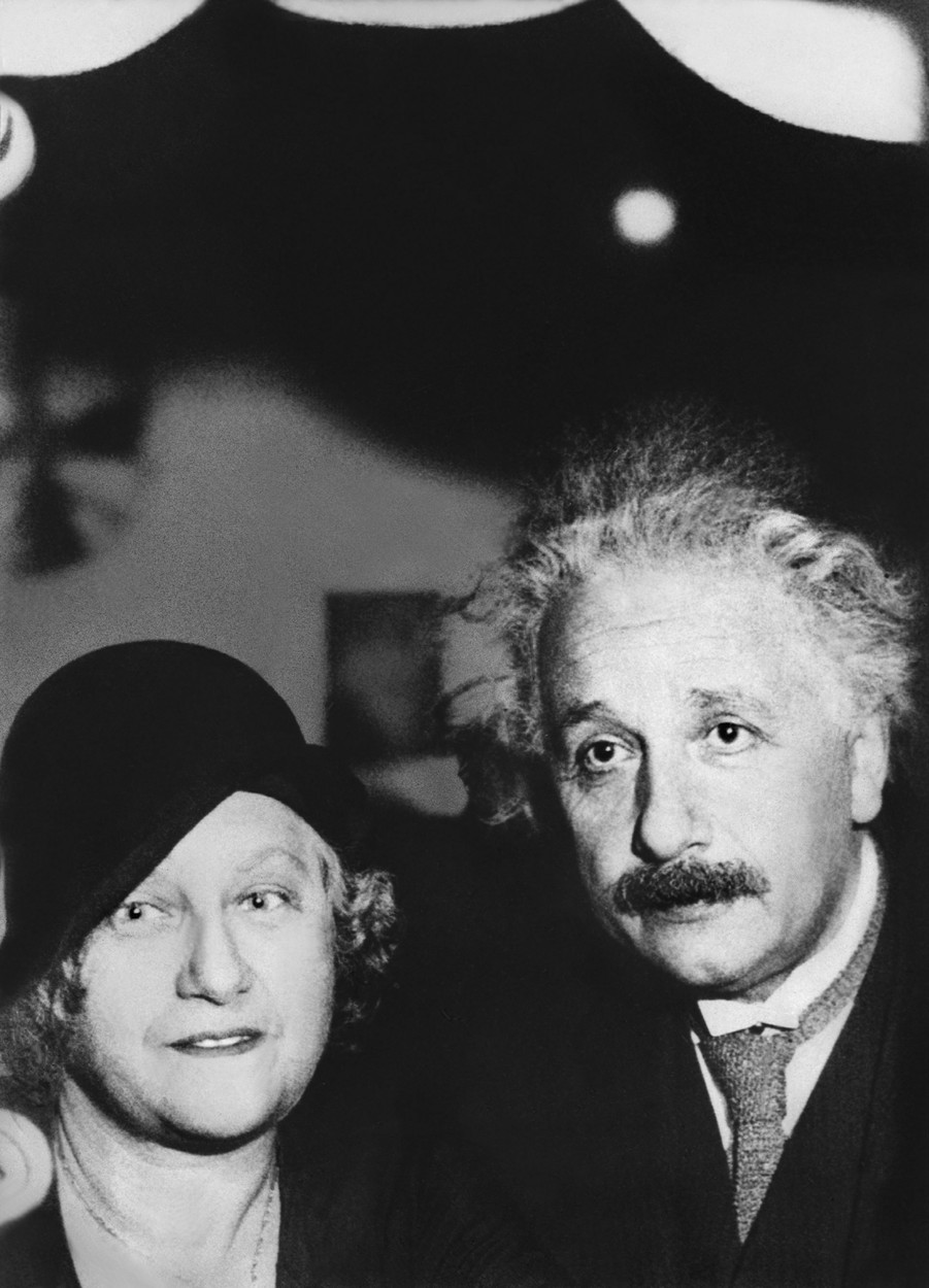 Opt lucruri neștiute despre Albert Einstein. S-a căsătorit cu verișoara sa primară și a avut o aventură cu o spioană rusă - Imaginea 15