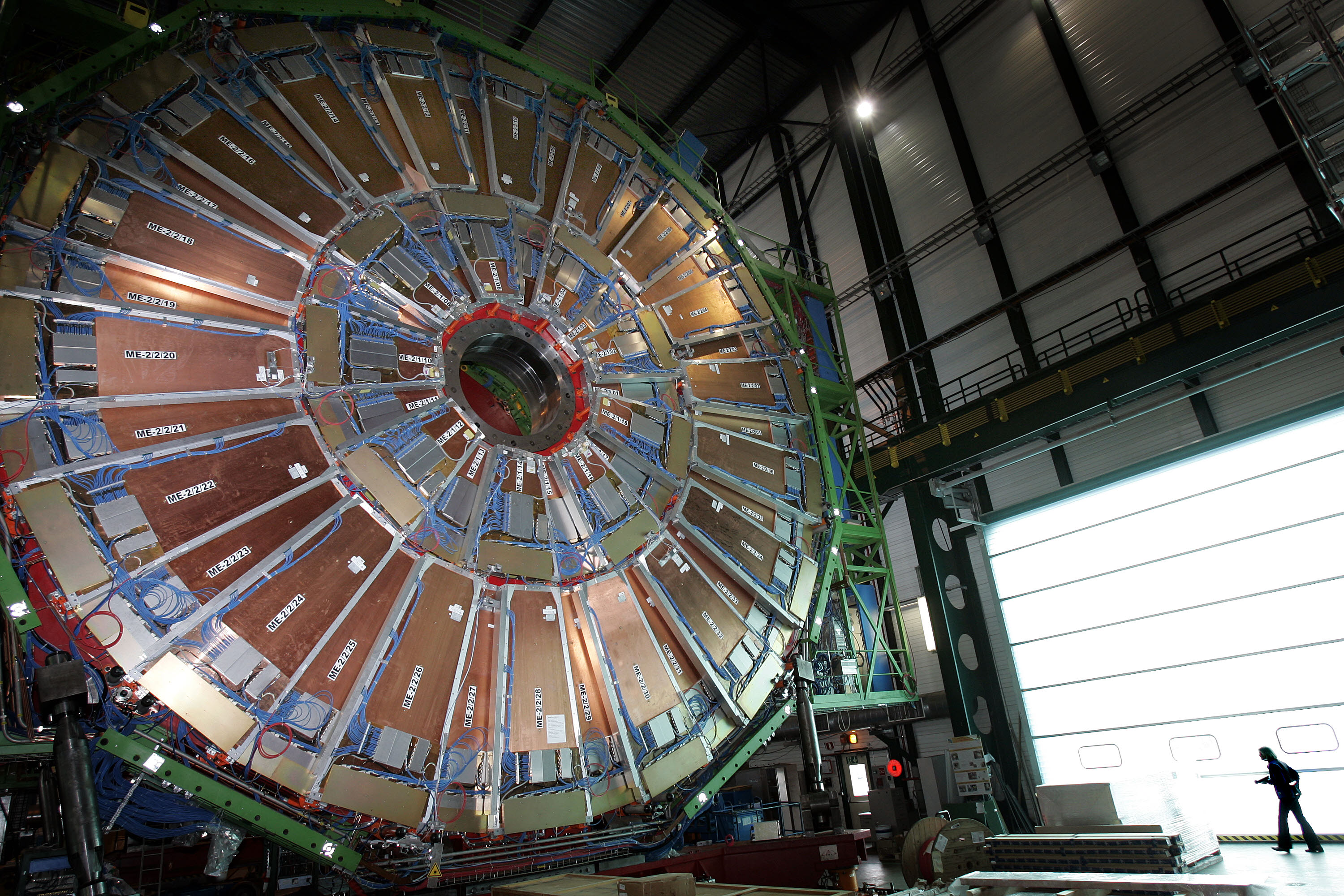 Planul secret al unui om de stiinta de la CERN. “Europa poate sa fie o tinta, in special Franta