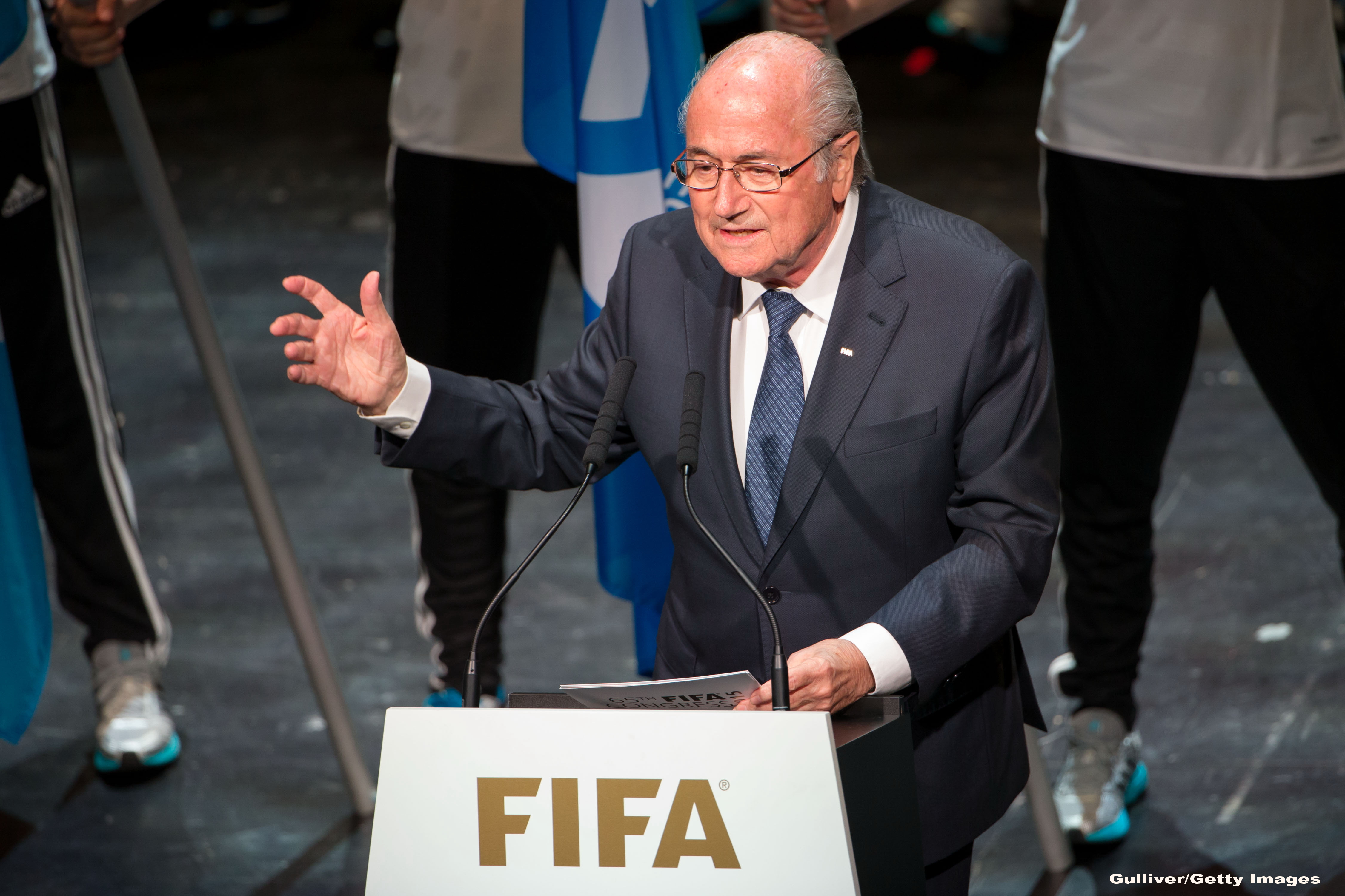 Sepp Blatter ramane presedinte al FIFA, dupa retragerea lui Ali Bin Al-Hussein. Primele declaratii ale celor doi - Imaginea 1