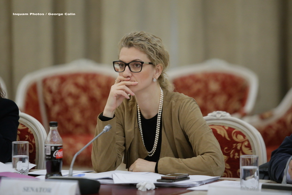 Alina Gorghiu sustine ca Legea gratierii a fost intoarsa la comisie pentru ca Liviu Dragnea sa poata fi gratiat