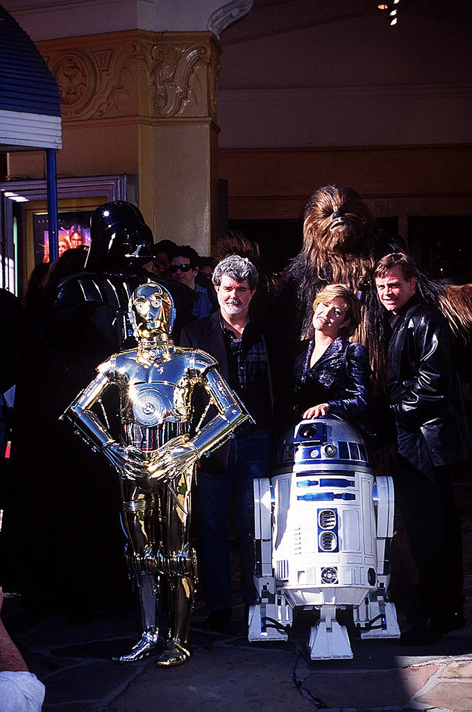A murit actorul Peter Mayhew, celebru pentru personajul Chewbacca din Star Wars - Imaginea 3