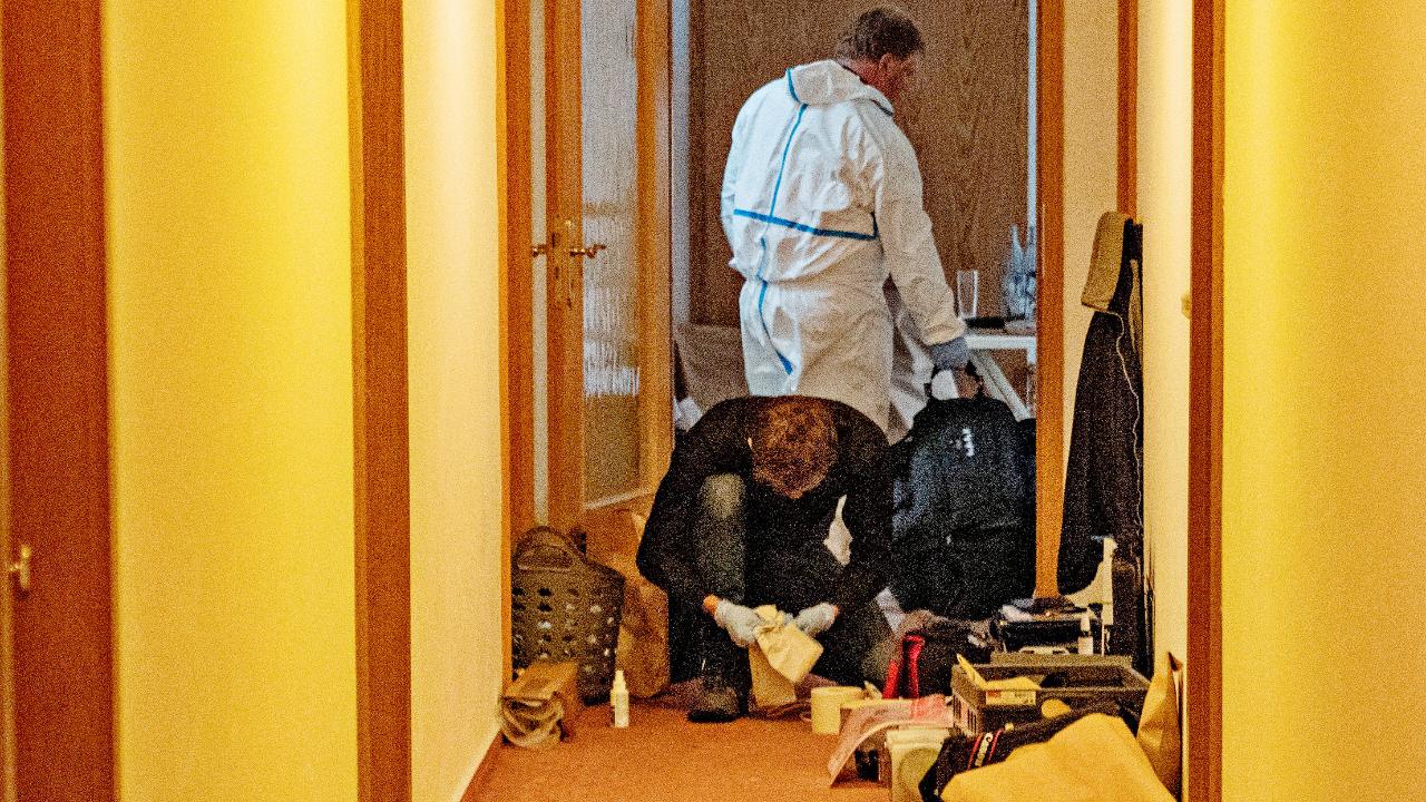 Trei persoane au fost executate cu arbaleta într-un hotel din Germania. Ipoteza anchetatorilor