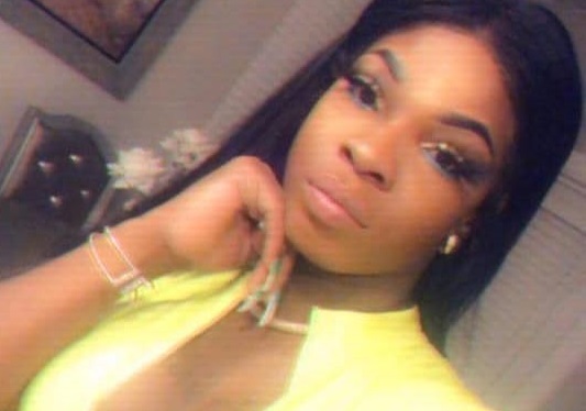 O femeie transgender a fost împușcată mortal pe o stradă dintr-un orășel american