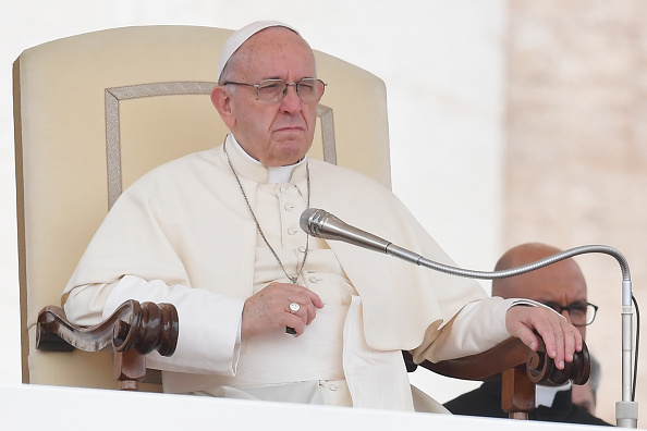 Cadoul unui român pentru Papa Francisc. ”Nu te întâlneşti în fiecare zi cu Papa” - Imaginea 1