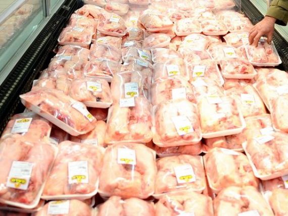 Zeci de tone de carne de pasăre contaminată cu Salmonella au ajuns în România. De unde venea